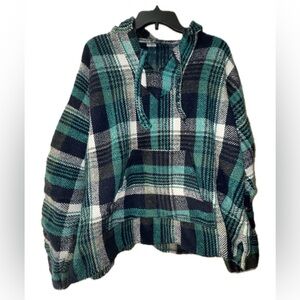 ✨Baja Pullover Small